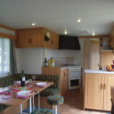 Altogold Swiss Holidays At Manor Farm 5* Hébergement de vacances *