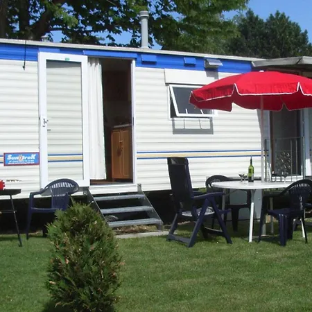 Altogold Swiss Holidays At Manor Farm 5* Hébergement de vacances *