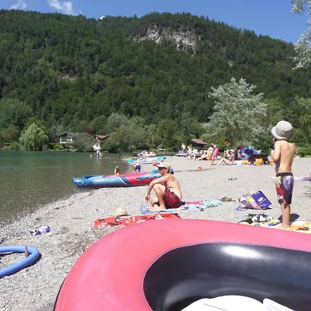 Altogold Swiss Holidays At Manor Farm 5* Hébergement de vacances *