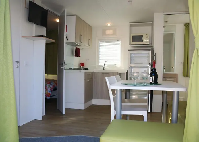 Сasa de vacaciones Altogold Swiss Holidays At Manor Farm 5* Entrelagos