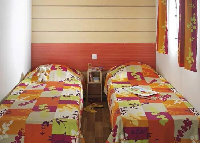 Altogold Swiss Holidays At Manor Farm 5*