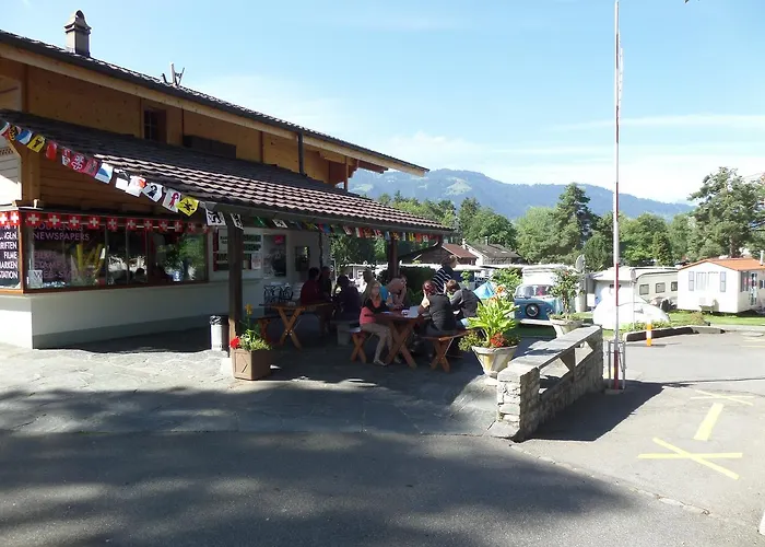 Altogold Swiss Holidays At Manor Farm 5* 別荘 *