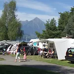Altogold Swiss Holidays At Manor Farm 5*