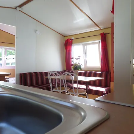 Feriehus Altogold Swiss Holidays At Manor Farm 5* Interlaken